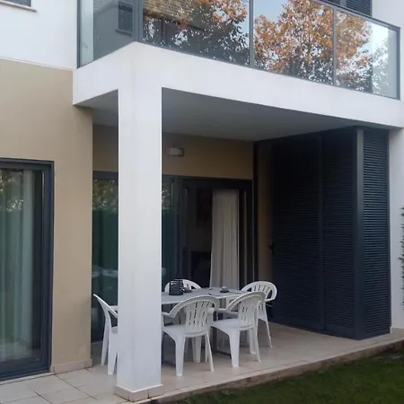 T2 De Luxo Em Albur-village A 10 Minutos Da A Pe Apartment *
