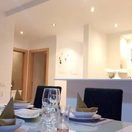 T2 De Luxo Em Albur-village A 10 Minutos Da A Pe Alvor