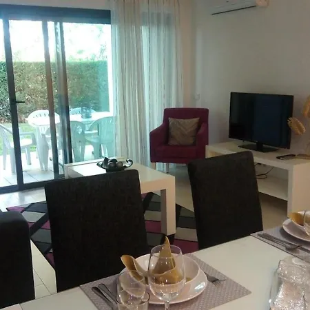 T2 De Luxo Em Albur-village A 10 Minutos Da A Pe