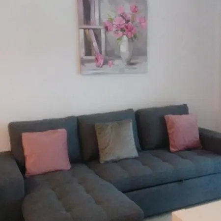 Apartment T2 De Luxo Em Albur-village A 10 Minutos Da A Pe *