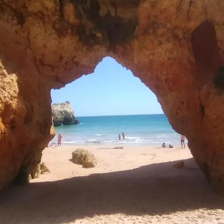 Apartment T2 De Luxo Em Albur-village A 10 Minutos Da A Pe