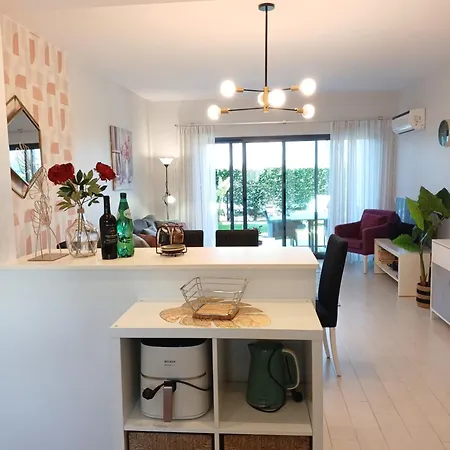 T2 De Luxo Em Albur-village A 10 Minutos Da A Pe * אלבור