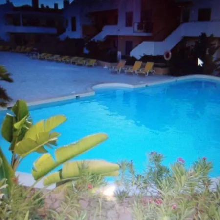 T2 De Luxo Em Albur-village A 10 Minutos Da A Pe 알보르
