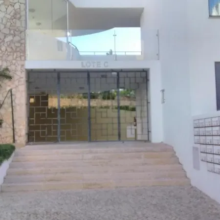 T2 De Luxo Em Albur-village A 10 Minutos Da A Pe