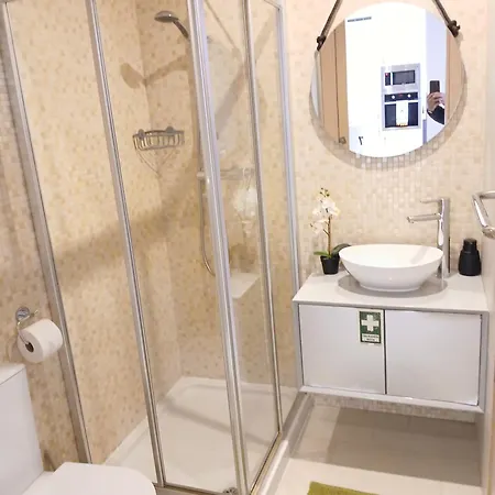 T2 De Luxo Em Albur-village A 10 Minutos Da A Pe 알보르