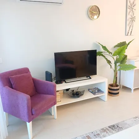 T2 De Luxo Em Albur-village A 10 Minutos Da A Pe Διαμέρισμα *